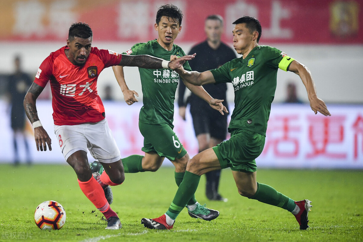 恒大备战国安大战,力争稳住榜首位置的简单介绍 恒大备战国安大战,力争稳住榜首位置的简单介绍