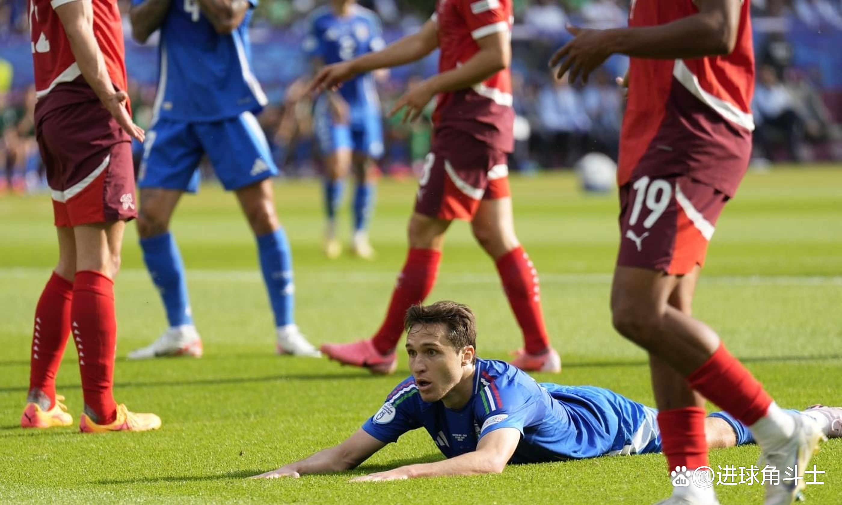 关于意大利选手受伤退赛,引起热议的信息 关于意大利选手受伤退赛,引起热议的信息