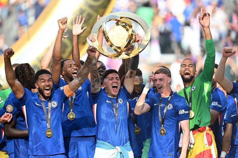 美国足球队夺得世界杯冠军,创记录 美国足球队夺得世界杯冠军,创记录