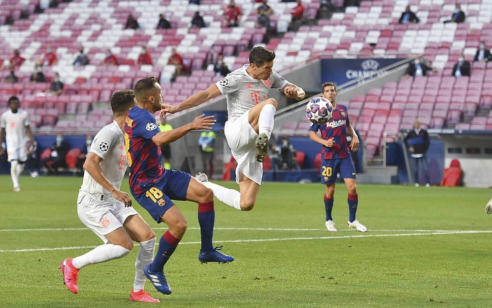 开云体育登录-拜仁慑服对手，轻取欧冠半决赛门票，表现亮眼的简单介绍