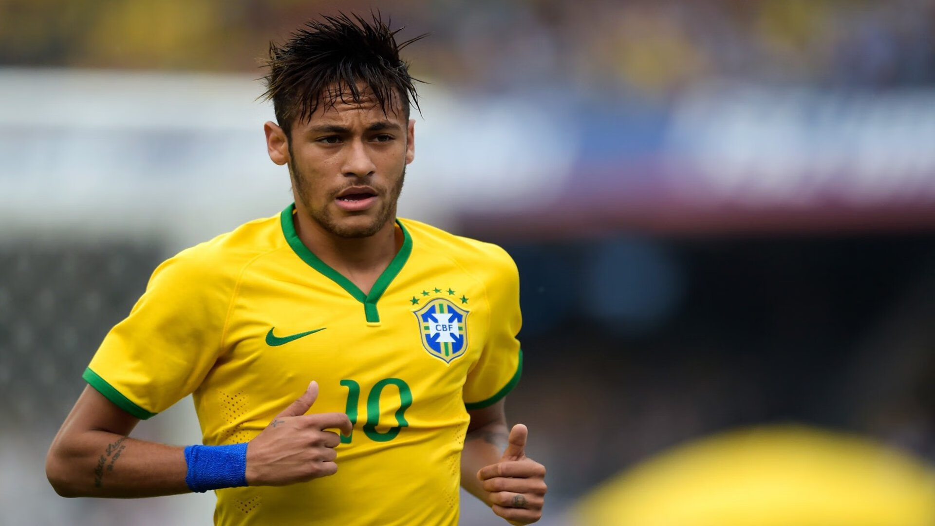 开云体育中国-世界杯巅峰夜诠释全能战士！霍勒迪攻防一体的统治力，如何成为美国男篮定海神针？